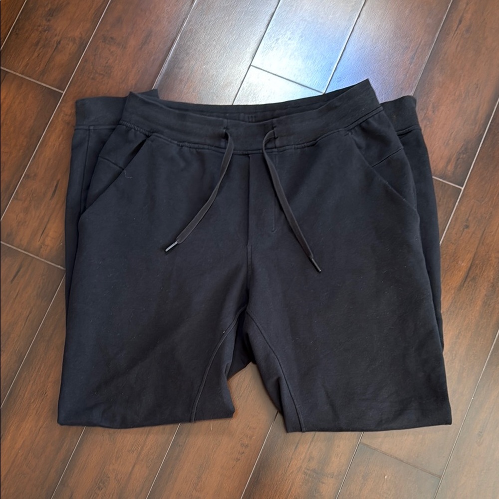 Lululemon Men's Black Casual Pants